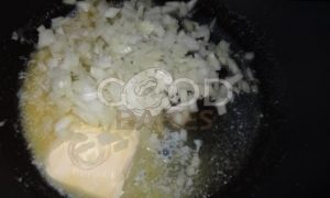 Блинчики из цельнозерновой муки с рисом и тунцом под сырным соусом рецепт шаг 10