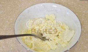 Блинный пирог с сырной начинкой и икрой рецепт шаг 3