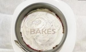 Блинный торт с форелью и красной икрой рецепт шаг 10
