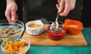 Картофельная запеканка с тунцом рецепт шаг 6