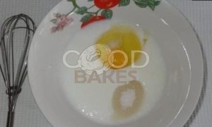 Кукурузные мини-блинчики с паштетом из тунца и яйцами рецепт шаг 1