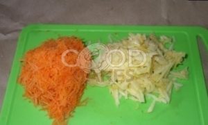 Овсяные вафли с яблоком, морковью и изюмом рецепт шаг 5