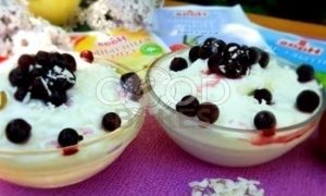 Сливочное мороженое с грушей и ягодами рецепт шаг 5