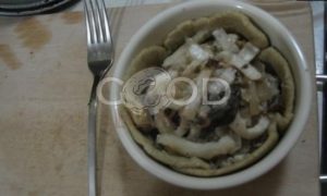 Запеченная тортилья с грибами и мясом рецепт шаг 4
