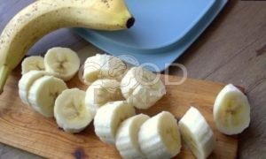 Банановое мороженое с вишней рецепт шаг 1