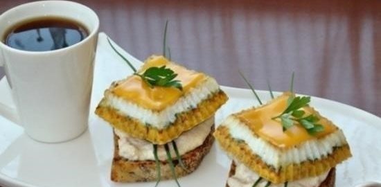 Бутерброд «Завтрак рыбака» кулинарный рецепт