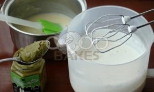 Муссовый торт «Фисташка-клубника» рецепт шаг 11