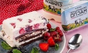 Торт-мороженое с летними ягодами кулинарный рецепт