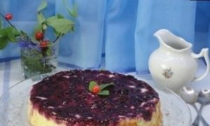 Творожно-ванильная запеканка с вишней кулинарный рецепт