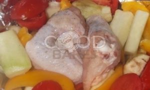 Куриные крылья, запеченные в овощах рецепт шаг 3