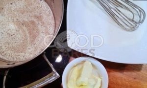 Блинный торт с кремом «Пломбир» рецепт шаг 3
