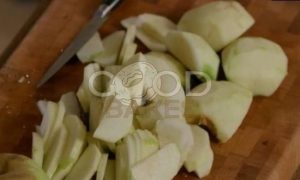 Яблочный тимбаль со сливочным кремом рецепт шаг 2