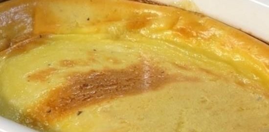 Французский пирог с черносливом «Фар Бретон» кулинарный рецепт