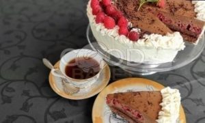 Молочно-шоколадный торт «Эрл Грей» с малиной рецепт шаг 18