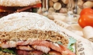 Сэндвич с глазированной грудинкой рецепт шаг 5