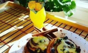 Улитки с изюмом и лимонной глазурью кулинарный рецепт