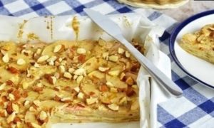 Яблочный пирог с миндалем кулинарный рецепт
