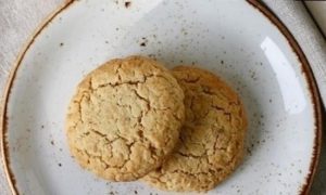 Овсяное печенье с орехами и изюмом кулинарный рецепт