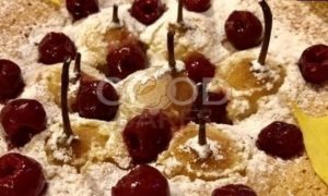 Пирог «Краски осени» с грушами и вишней рецепт шаг 9
