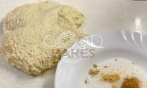«Обезьяний» пирог с карамельным соусом рецепт шаг 1