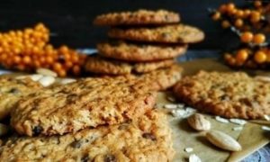 Овсяное печенье с миндалем и медом кулинарный рецепт