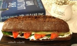 Сэндвич с семгой и творожным сыром кулинарный рецепт
