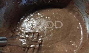 Шоколадные капкейки с пралине рецепт шаг 2