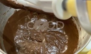 Шоколадные пирожные с кремом из маскарпоне и матчи рецепт шаг 3