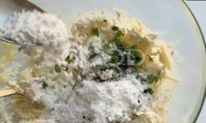 Сырники с зеленью и сыром рецепт шаг 4