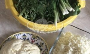 Пирог с сулугуни и зеленью рецепт шаг 2