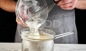 Мороженое из ряженки с белым шоколадом и медом рецепт шаг 7