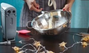 Пирожные-безе «Новогодние снежки» рецепт шаг 2